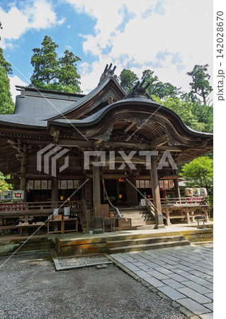 青海神社　拝殿　新潟県加茂市 142028670