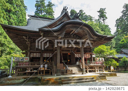 青海神社　拝殿　新潟県加茂市 142028671