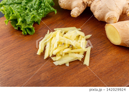sliced Ginger Root Fresh Cooking Ingredient Food 142029924