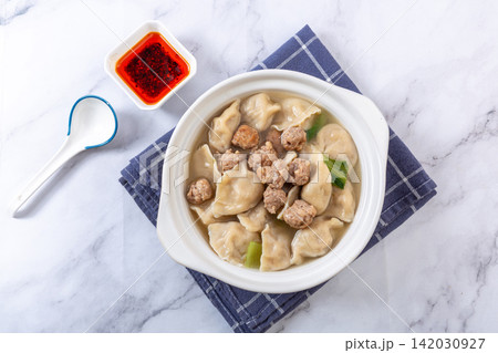 dumplings in Thick Soup Chinese Traditional Food Dish 142030927