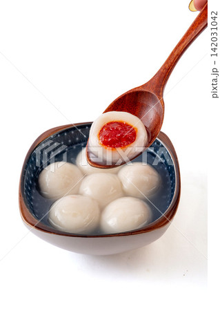 hawthorn Filled Glutinous Rice Balls Dessert Food hawthorn Filled Glutinous Rice Balls Dessert Food 142031042