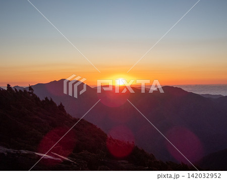 台湾最高峰、玉山登山ルートの風景 台湾最高峰、玉山登山ルートの風景 142032952