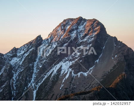 台湾最高峰、玉山登山ルートの風景 台湾最高峰、玉山登山ルートの風景 142032957