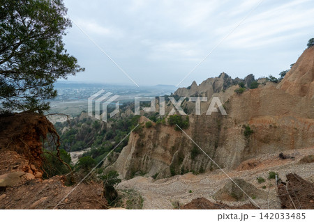 台湾小百岳No.35 火炎山登山ルートの風景 台湾小百岳No.35 火炎山登山ルートの風景 142033485