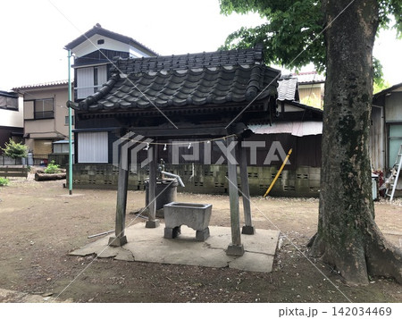 埼玉県さいたま市中央区にあり鎌倉時代に創建され、この地の地名の元となった八王子神社 埼玉県さいたま市中央区にあり鎌倉時代に創建され、この地の地名の元となった八王子神社 142034469