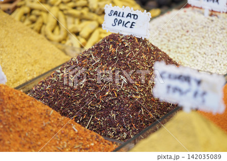 Spices on display in a market 142035089