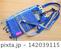 手作りの布製スマホショルダー 142039115