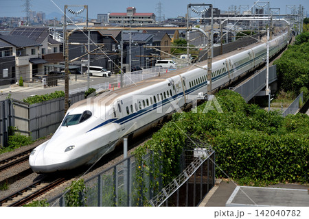 東海道新幹線N700系J50編成のぞみ151号 142040782