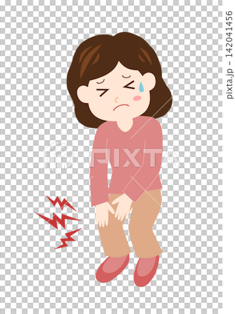 一名女子用手摀著膝蓋,痛苦不堪。 一名女子用手摀著膝蓋,痛苦不堪。 142041456