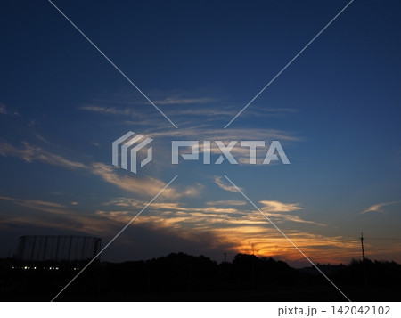 幻想的な夕景 142042102