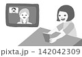オンライン英会話をする女の子 142042309