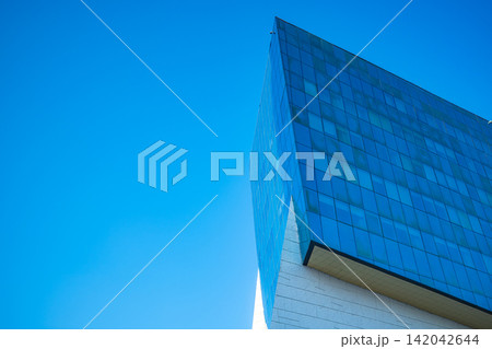 Modern building corner abstract background. Architectural exterior detail 142042644