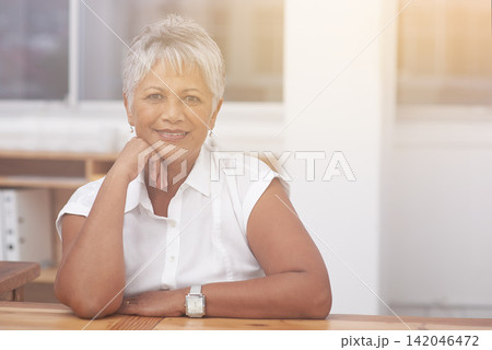 Portrait, smile and senior woman in office, receptionist and professional in workplace. Desk, hand and rest or relax with lens flare for mature female person, secretary and face of happy employee Portrait, smile and senior woman in office, receptionist and professional in workplace. Desk, hand and rest or relax with lens flare for mature female person, secretary and face of happy employee 142046472