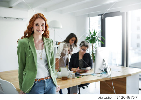 Portrait, woman and tech at agency for editing career with desk, internet and team research. Computer, planning and face of female copywriter in modern office for creative job, teamwork and online 142046757