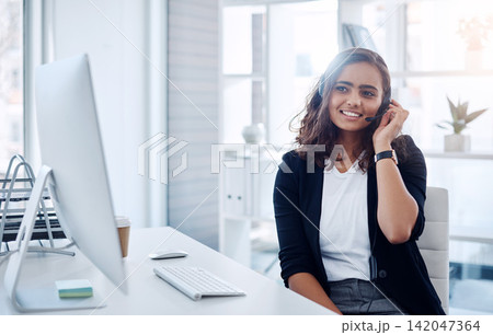 Happy woman, computer and consultant with headphones in call center, customer service or support at office. Female person or friendly agent consulting for online advice, help or virtual assistance Happy woman, computer and consultant with headphones in call center, customer service or support at office. Female person or friendly agent consulting for online advice, help or virtual assistance 142047364