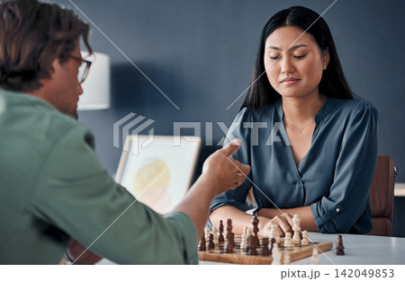 Board game, chess or business people in office for thinking, planning or movement strategy. Work, partnership or friends in workplace for brain, learning or creative visual problem solving solution Board game, chess or business people in office for thinking, planning or movement strategy. Work, partnership or friends in workplace for brain, learning or creative visual problem solving solution 142049853