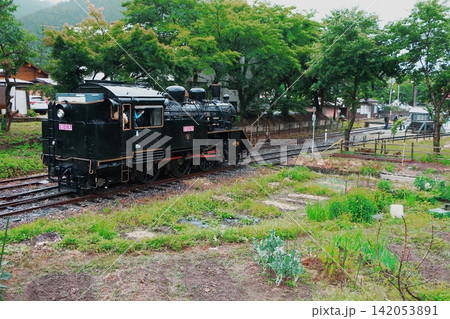 圧縮空気駆動で復活を果たしSL体験運転で活躍する若桜鉄道C12-167号機_2026/6/20撮影 142053891