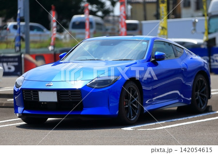 青い国産スポーツカー イメージ 青い国産スポーツカー イメージ 142054615