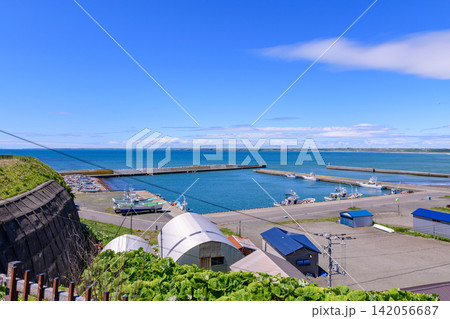 根室半島 双沖(ふたおき),友知(ともしり)の海岸を行く 根室半島 双沖(ふたおき),友知(ともしり)の海岸を行く 142056687