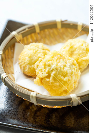【食べ物素材】天ぷら饅頭(こしあん)【長野県】 【食べ物素材】天ぷら饅頭(こしあん)【長野県】 142062504