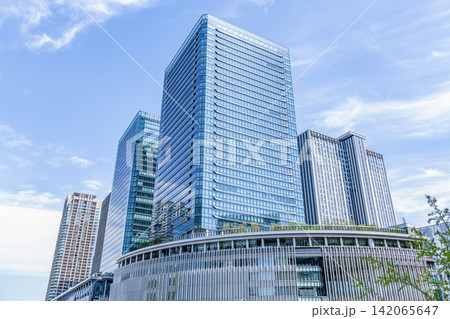 大阪府大阪市 晴天のグランフロント大阪 大阪府大阪市 晴天のグランフロント大阪 142065647