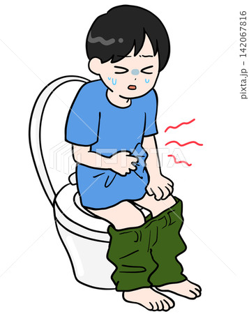 トイレで腹痛と戦う男性 トイレで腹痛と戦う男性 142067816