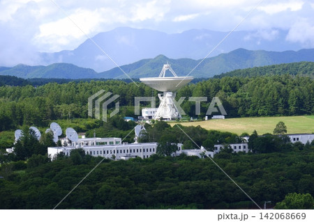 野辺山宇宙電波観測所の全景 野辺山宇宙電波観測所の全景 142068669