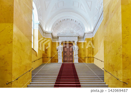 Antiquarium of Munich Residence. Renaissance halls and Treasury 142069487