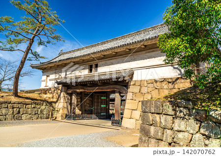 【日本100名城】丸亀城 大手二の門1 香川県丸亀市 【日本100名城】丸亀城 大手二の門1 香川県丸亀市 142070762