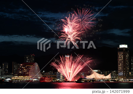 神戸　みなとの夜　神戸港　ウィークエンド花火 142071999