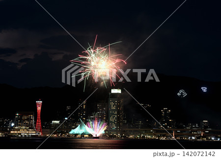 神戸　みなとの夜　神戸港　ウィークエンド花火 142072142