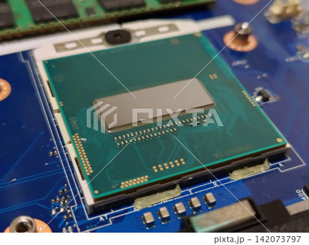 ノートPC(パソコン)のCPU ノートPC(パソコン)のCPU 142073797