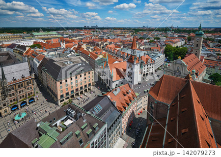 Skyline of Munich with Old Town Hall and historic buildings aerial view 142079273