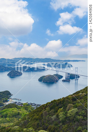 亀老山展望公園からの来島海峡の眺望 亀老山展望公園からの来島海峡の眺望 142084908
