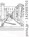 イタリア・ナポリのサンタキアーラ教会　回廊の風景スケッチ 142088703
