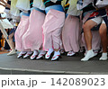 伝統の徳島阿波踊り 142089023