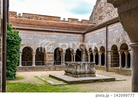 Monastery Sant Pedro de Rodes in the National Park of Cap de Cre Monastery Sant Pedro de Rodes in the National Park of Cap de Cre 142099777