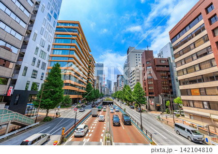 東京 中央区 昭和通り沿いの都市風景 銀座1丁目付近 東京 中央区 昭和通り沿いの都市風景 銀座1丁目付近 142104810