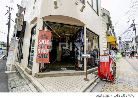 古着店ZOOL 店舗入口 東京都杉並区高円寺南2丁目 古着店ZOOL 店舗入口 東京都杉並区高円寺南2丁目 142105476