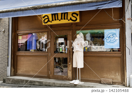 衣料品店 a.m.m.s 店舗外観　東京都杉並区高円寺南3丁目 142105488