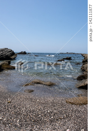 神奈川県三浦半島 城ヶ島の静かな海 神奈川県三浦半島 城ヶ島の静かな海 142111877