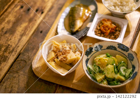 日本の家庭料理_サバの味噌煮 日本の家庭料理_サバの味噌煮 142122292