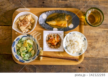 日本の家庭料理_サバの味噌煮 日本の家庭料理_サバの味噌煮 142122293