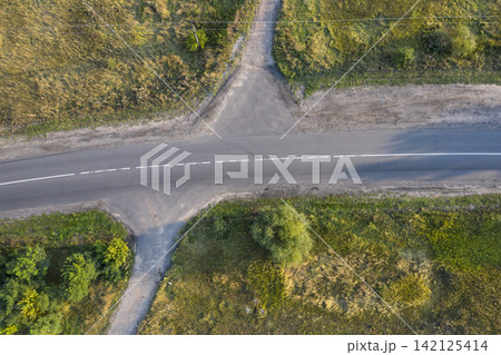 road, view from above, aerial view road, view from above, aerial view 142125414