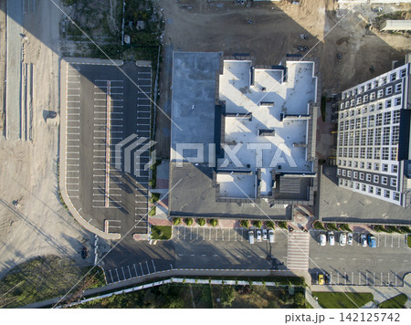 asphalt, car parking, view from above 142125742