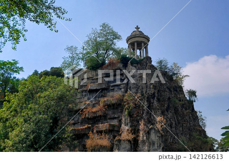 Classical Rotunda Temple on a Rugged Rocky Promontory Classical Rotunda Temple on a Rugged Rocky Promontory 142126613