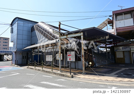 王寺駅（おうじえき）関西本線の南口 142130897