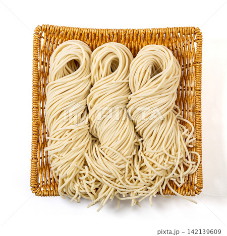 fresh Chinese Wheat Noodles Ingredient for Traditional Hot Dry Noodles fresh Chinese Wheat Noodles Ingredient for Traditional Hot Dry Noodles 142139609