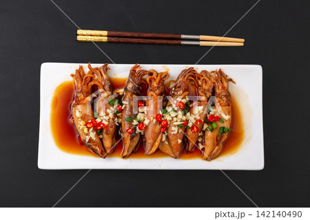 chinese Chilled Tube Squid with Spicy Sauce Dressing 142140490