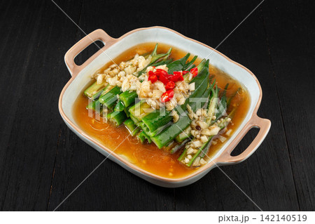 chinese Garlic Okra Vegetable Dish with Sauce Dressing 142140519